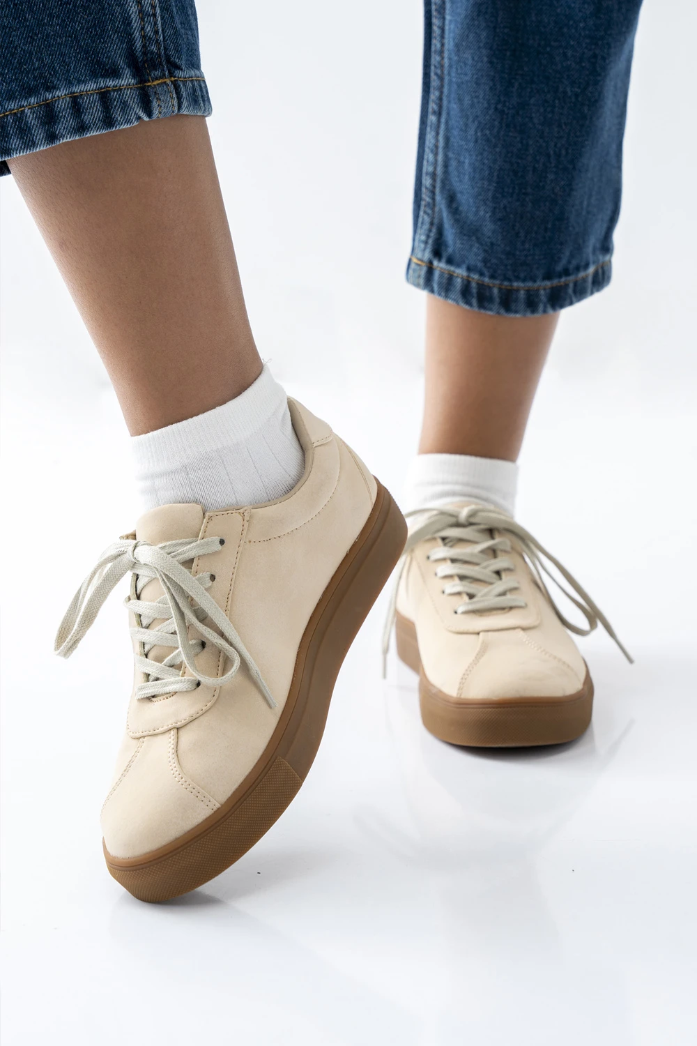 کفش ونس بندی زنانه